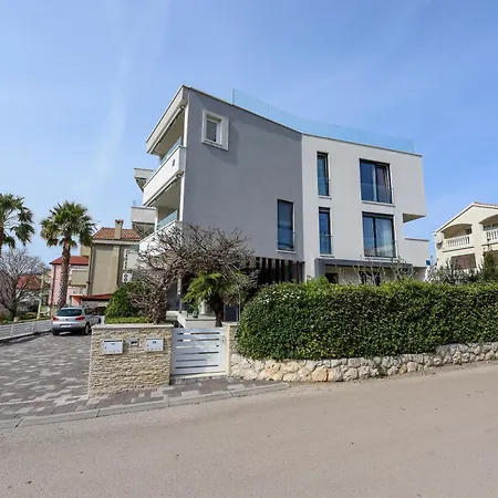 Luxurious Urban Retreat Apartment With Whirlpool And Private Parking Zadar Zewnętrze zdjęcie